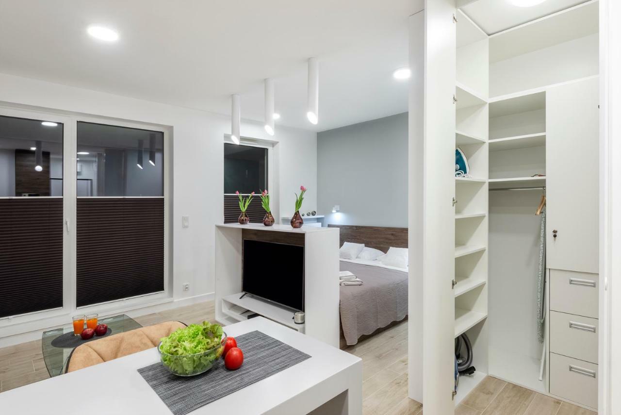 Apartament Luxury Miedzyborska 8B Варшава Экстерьер фото